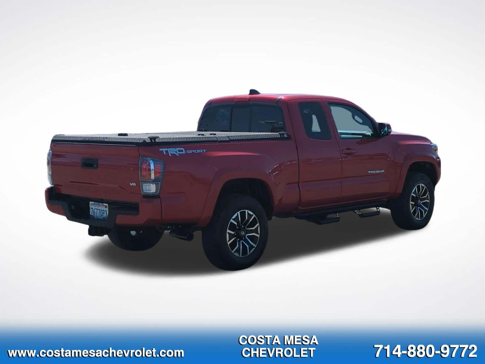 Used 2022 Toyota Tacoma TRD Sport w/ TRD Premium Sport Package RWD image 5