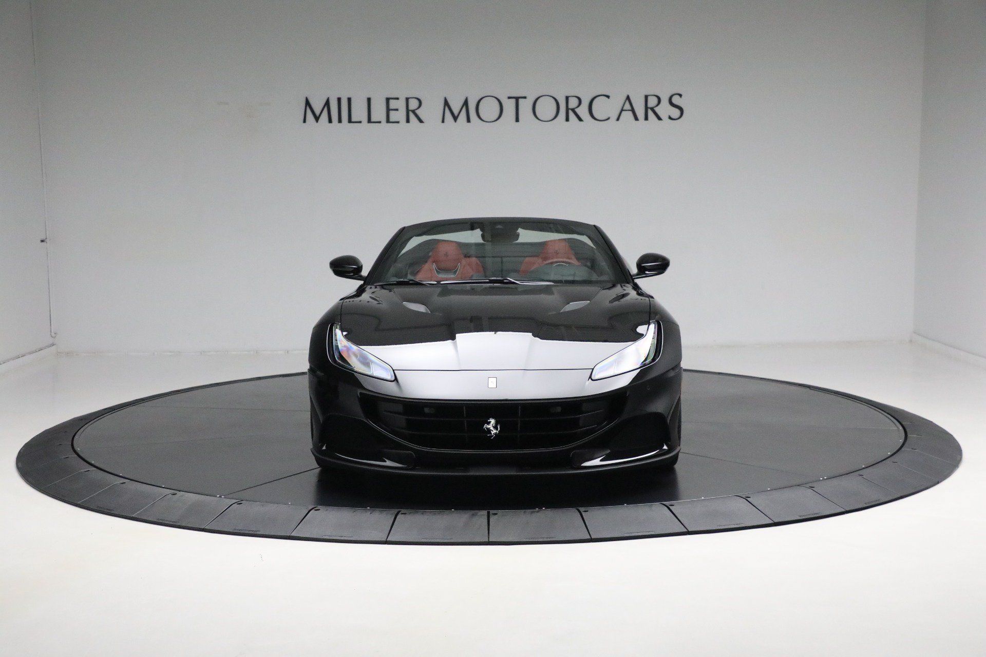 Certified 2023 Ferrari Portofino M RWD image 12