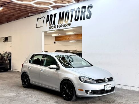 Used 2013 Volkswagen Golf TDI FWD image 1