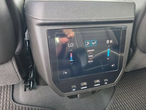 New 2026 GMC Yukon XL Denali Ultimate AWD/4WD image 13