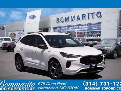 Used 2023 Ford Escape ST-Line w/ Equipment Group 301A FWD image 1