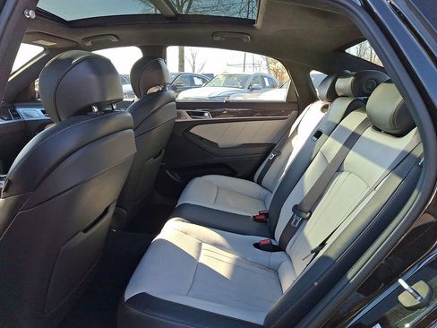 Used 2018 Genesis G80 3.3T Sport AWD/4WD image 17