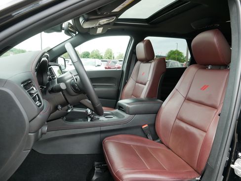 Used 2024 Dodge Durango GT AWD/4WD image 34