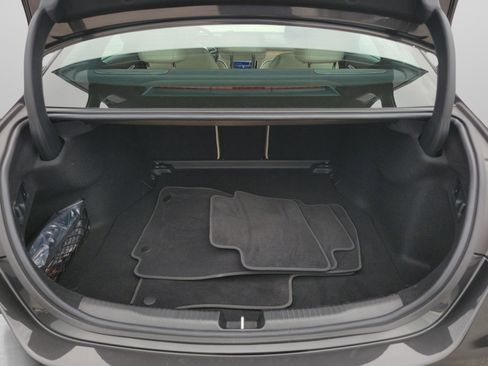 Certified 2025 Mercedes-Benz C 300 Sedan image 28