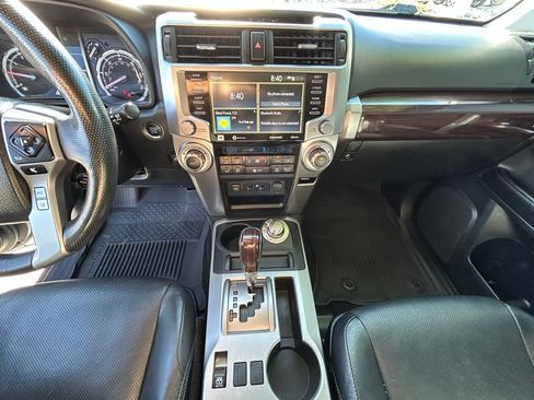 Used 2023 Toyota 4Runner Limited AWD/4WD image 18