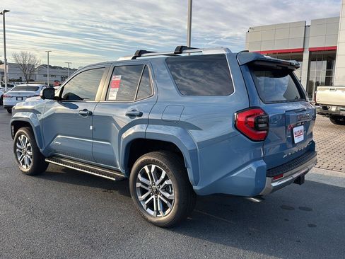 New 2026 Toyota 4Runner Hybrid Platinum image 3