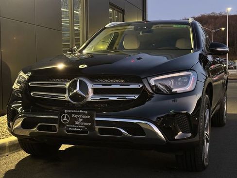 Certified 2022 Mercedes-Benz GLC 300 GLC 300 image 3