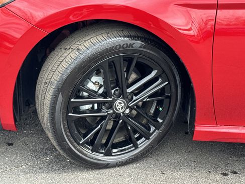 Used 2025 Toyota Camry SE w/ Multimedia Upgrade Package image 40