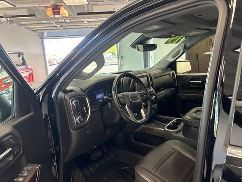 Used 2019 GMC Sierra 1500 Denali w/ Denali Ultimate Package AWD/4WD image 13
