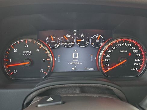 Used 2015 GMC Yukon Denali w/ Touring Package image 11