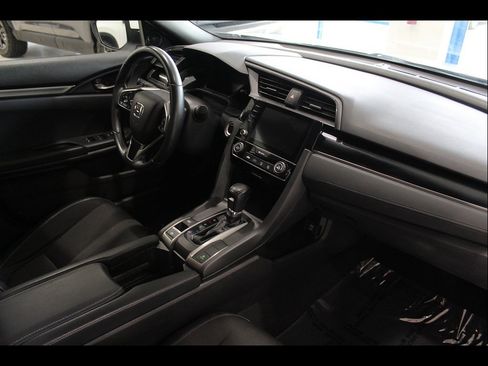 Used 2021 Honda Civic Sport image 23