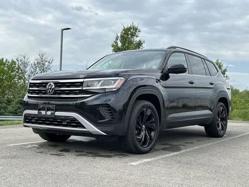 Used 2023 Volkswagen Atlas SE w/ Black Wheel Package AWD/4WD image 18