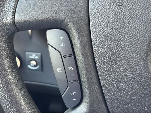 Used 2025 GMC Savana 2500 w/ Driver Convenience Package RWD image 26
