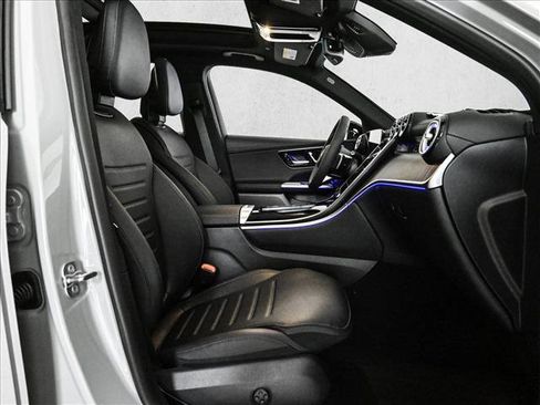 New 2026 Mercedes-Benz GLC 350e 4MATIC image 23