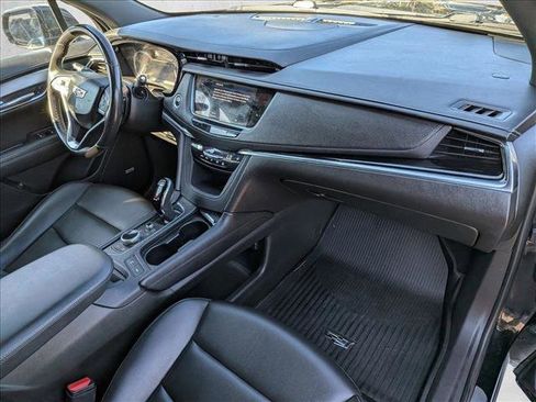 Used 2021 Cadillac XT6 Luxury image 19