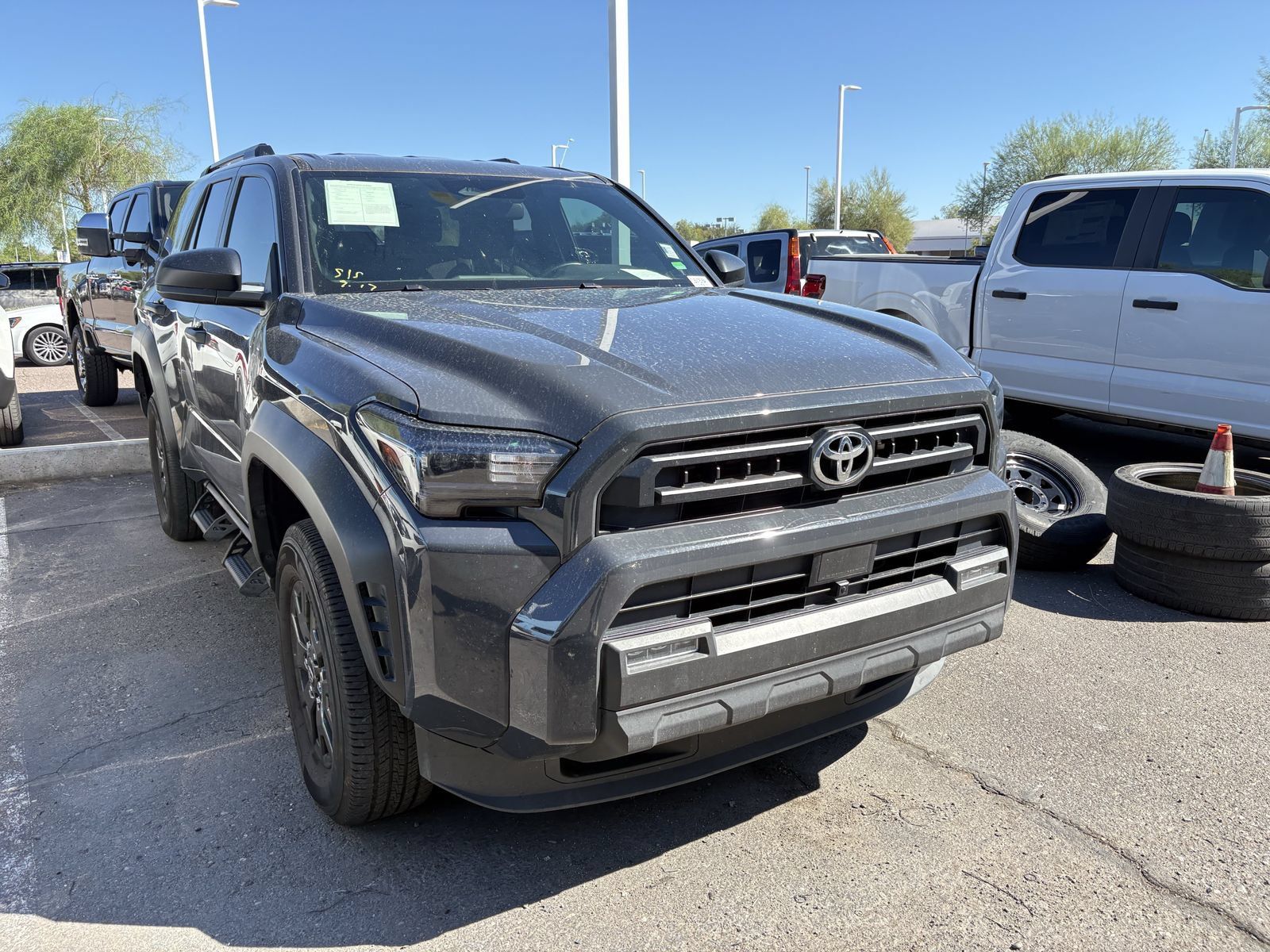 Used 2025 Toyota 4Runner SR5 AWD/4WD image 3