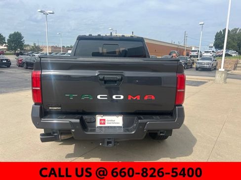 Certified 2025 Toyota Tacoma TRD Sport w/ TRD Sport Upgrade Package AWD/4WD image 13