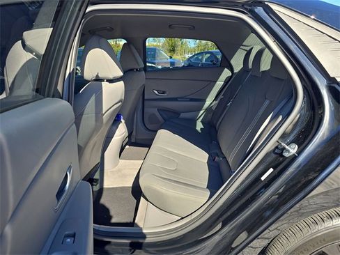 Certified 2023 Hyundai Elantra SEL w/ Cargo Package image 21