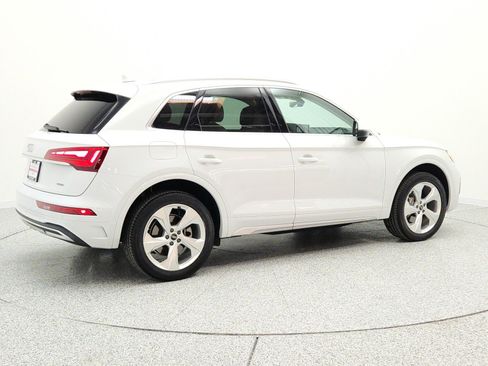 Used 2021 Audi Q5 2.0T Premium Plus w/ Premium Plus Package AWD/4WD image 5