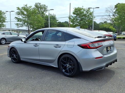Used 2023 Honda Civic Sport image 9
