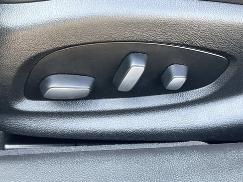 Used 2019 Cadillac XTS Luxury FWD image 31