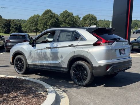 New 2025 Mitsubishi Eclipse Cross AWD image 8