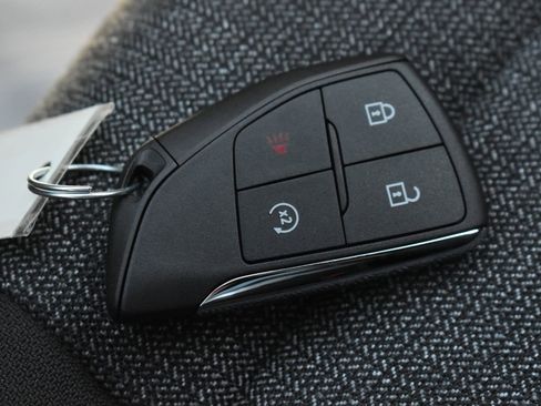 New 2026 GMC Terrain Elevation w/ LPO, Floor Liner Package image 32