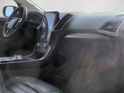 Used 2024 Ford Edge SEL image 20