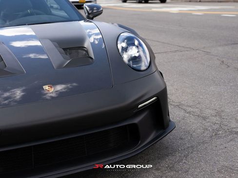 Used 2024 Porsche 911 GT3 RS RWD image 3