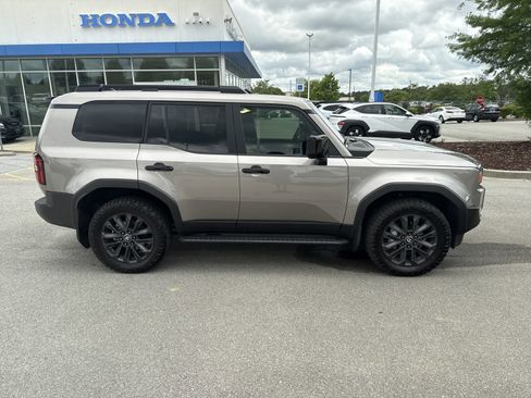 Used 2025 Toyota Land Cruiser w/ Premium Package AWD/4WD image 8