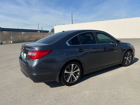Used 2015 Subaru Legacy 2.5i Limited AWD/4WD image 4