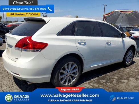 Used 2012 Toyota Venza XLE FWD image 4