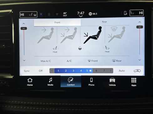 New 2026 Chrysler Pacifica Select image 19