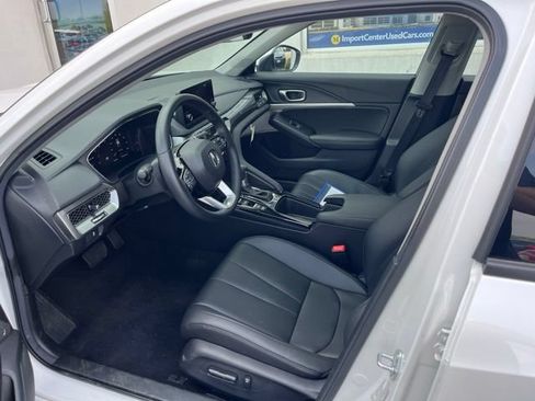 Used 2025 Acura Integra FWD image 9