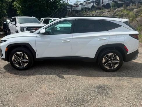 Used 2025 Hyundai Tucson SEL AWD/4WD image 3