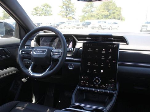 New 2026 GMC Terrain Elevation w/ Elevation Premium Package image 9