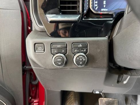 Used 2023 GMC Sierra 1500 Elevation w/ LPO, Elevation Black Package AWD/4WD image 17
