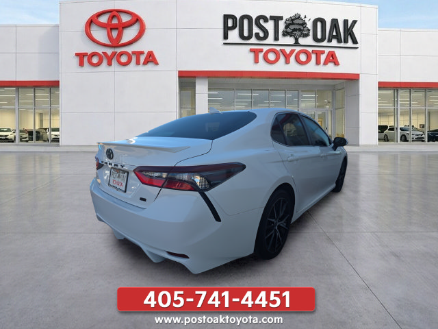Used 2023 Toyota Camry SE FWD image 8