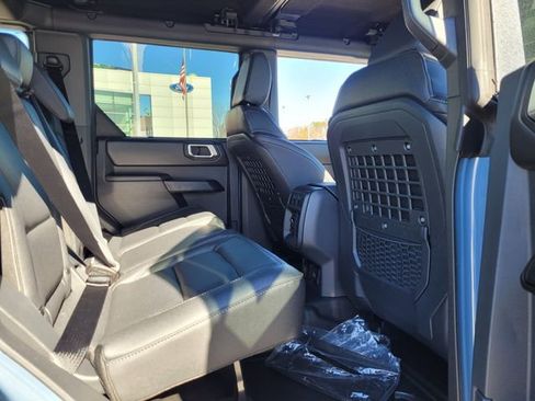 New 2025 Ford Bronco Badlands w/ Sasquatch Package AWD/4WD image 44