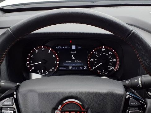 Used 2024 Nissan Frontier PRO-4X w/ Technology Package AWD/4WD image 12