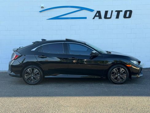 Used 2017 Honda Civic EX image 5