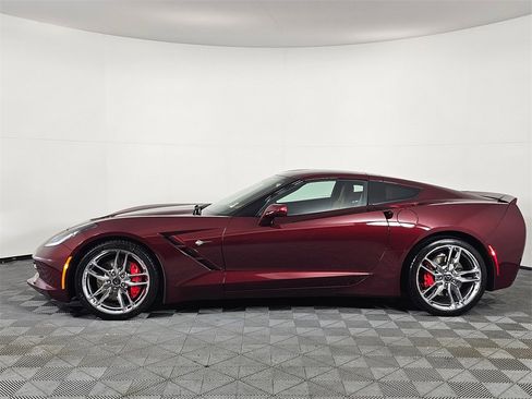 Used 2016 Chevrolet Corvette Stingray Coupe w/ 3LT Preferred Equipment Group image 4