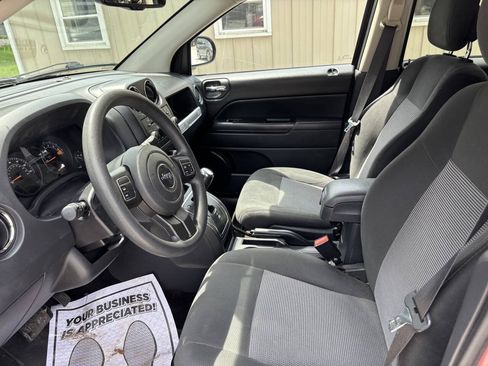 Used 2016 Jeep Compass Sport w/ Power Value Group FWD image 5