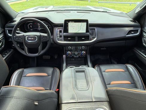 Used 2023 GMC Yukon AT4 AWD/4WD image 17