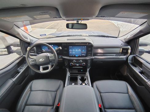 Used 2026 Ford F350 Lariat image 2