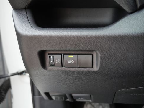 Certified 2025 Toyota RAV4 XLE image 27