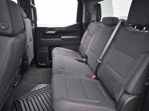 Used 2025 Chevrolet Silverado 1500 LT image 28