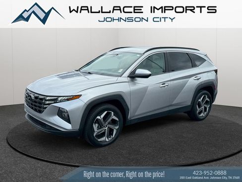 Used 2022 Hyundai Tucson SEL w/ Convenience + Premium Package AWD/4WD image 2