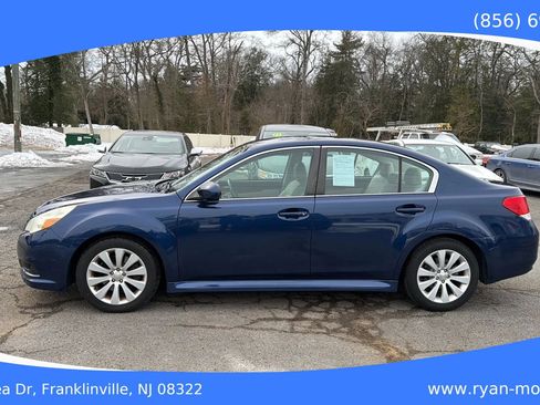 Used 2010 Subaru Legacy 3.6R Limited image 2