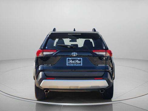 Used 2024 Toyota RAV4 Adventure AWD/4WD image 4